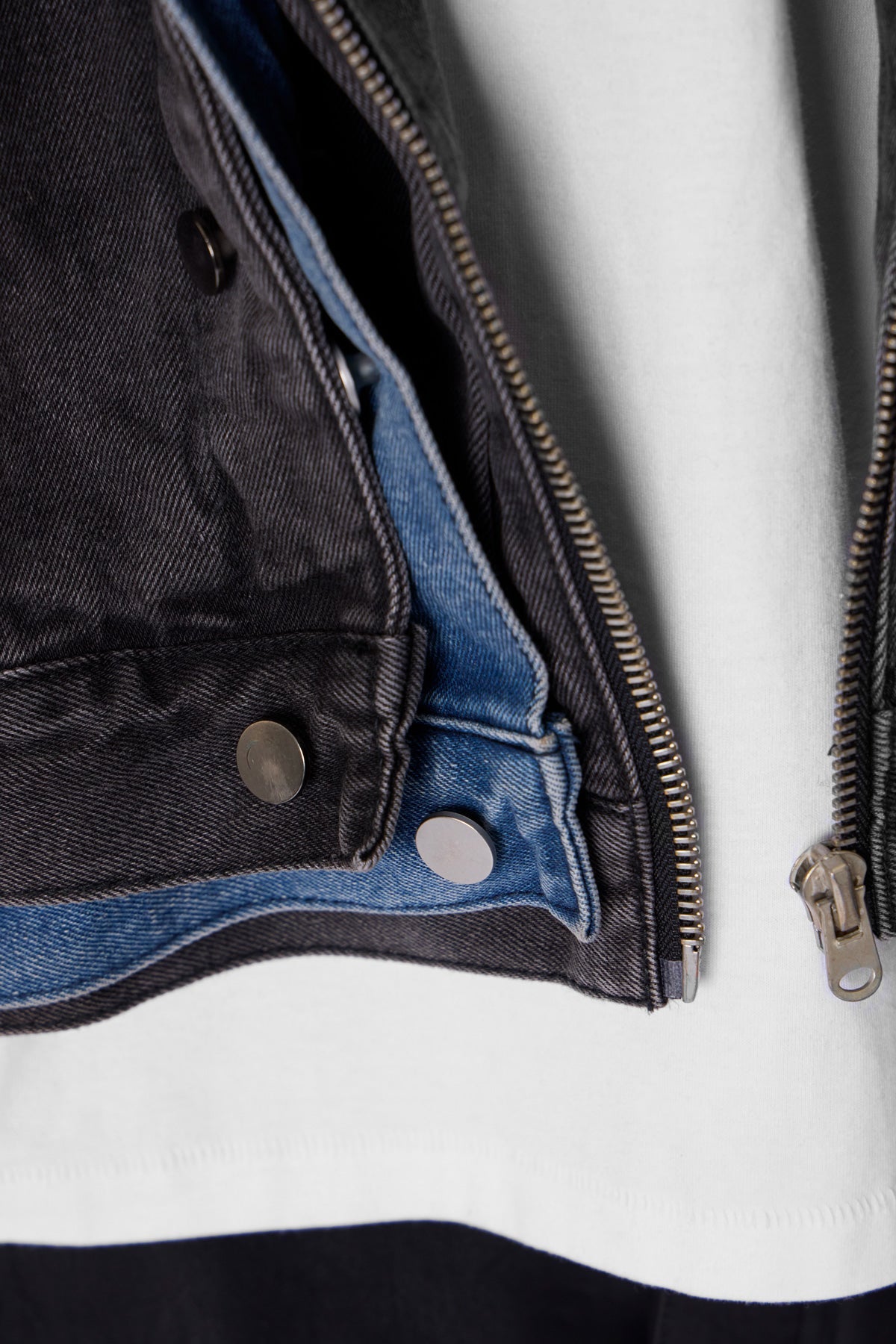 Triple Threat Trucker Jacket - Black/Blue